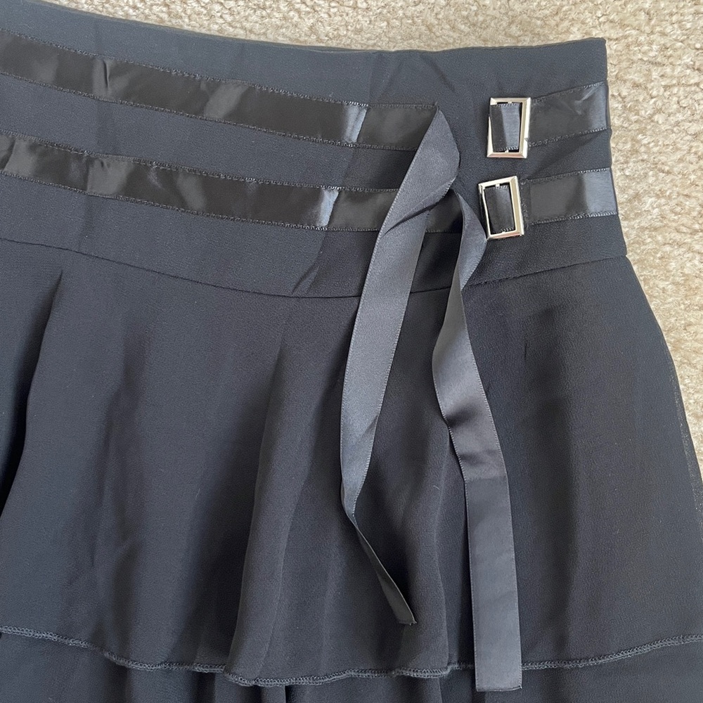 Edikted Double Ribbon Belt Ruffled Chiffon Mini Skirt in Black Women's Large - Picture 3 of 8